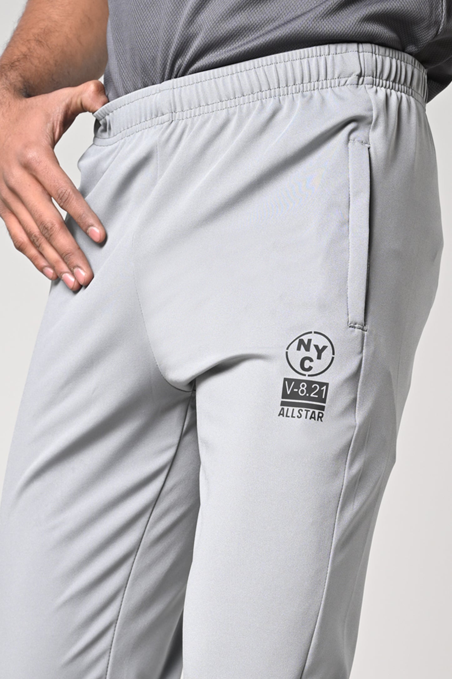 Men’s Light grey jersey fabric track pants with pockets