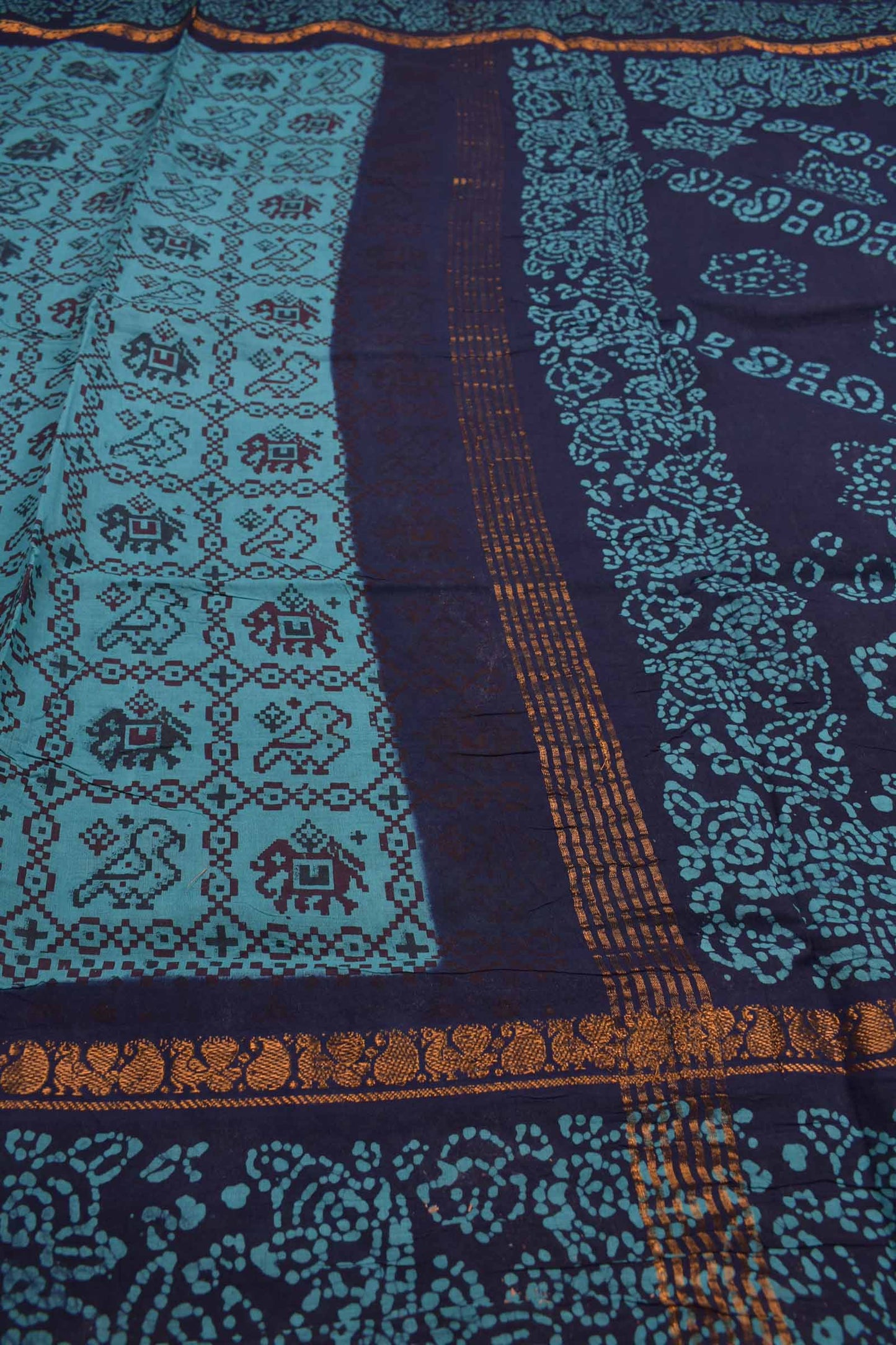 Sky Blue Pure Sungudi Cotton Rangoli Kattam Contrast Border Pallu Saree