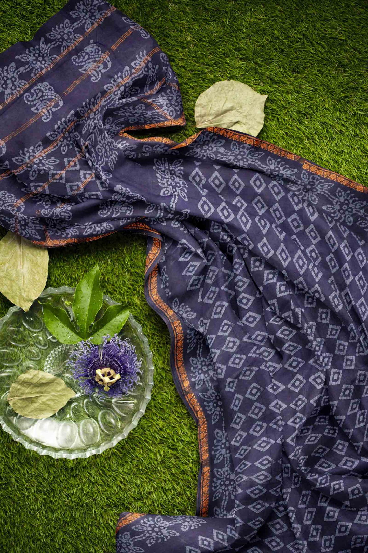 Blue Pure Sungudi Cotton Ratna Maala Fancy Zari Border Saree