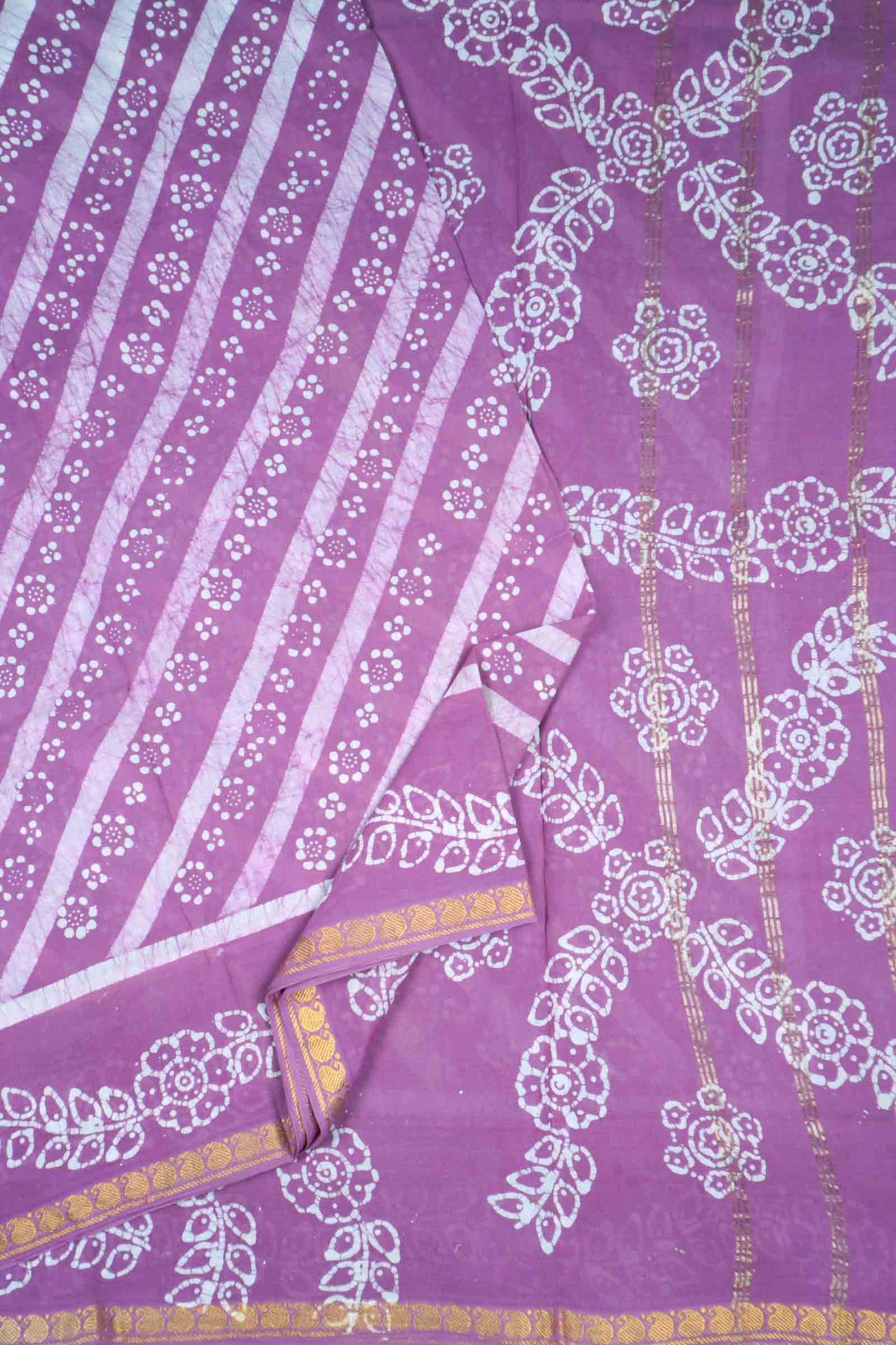 Light Violet Pure Sungudi Cotton Leheriya Stripes Print Zari Mango Border Saree