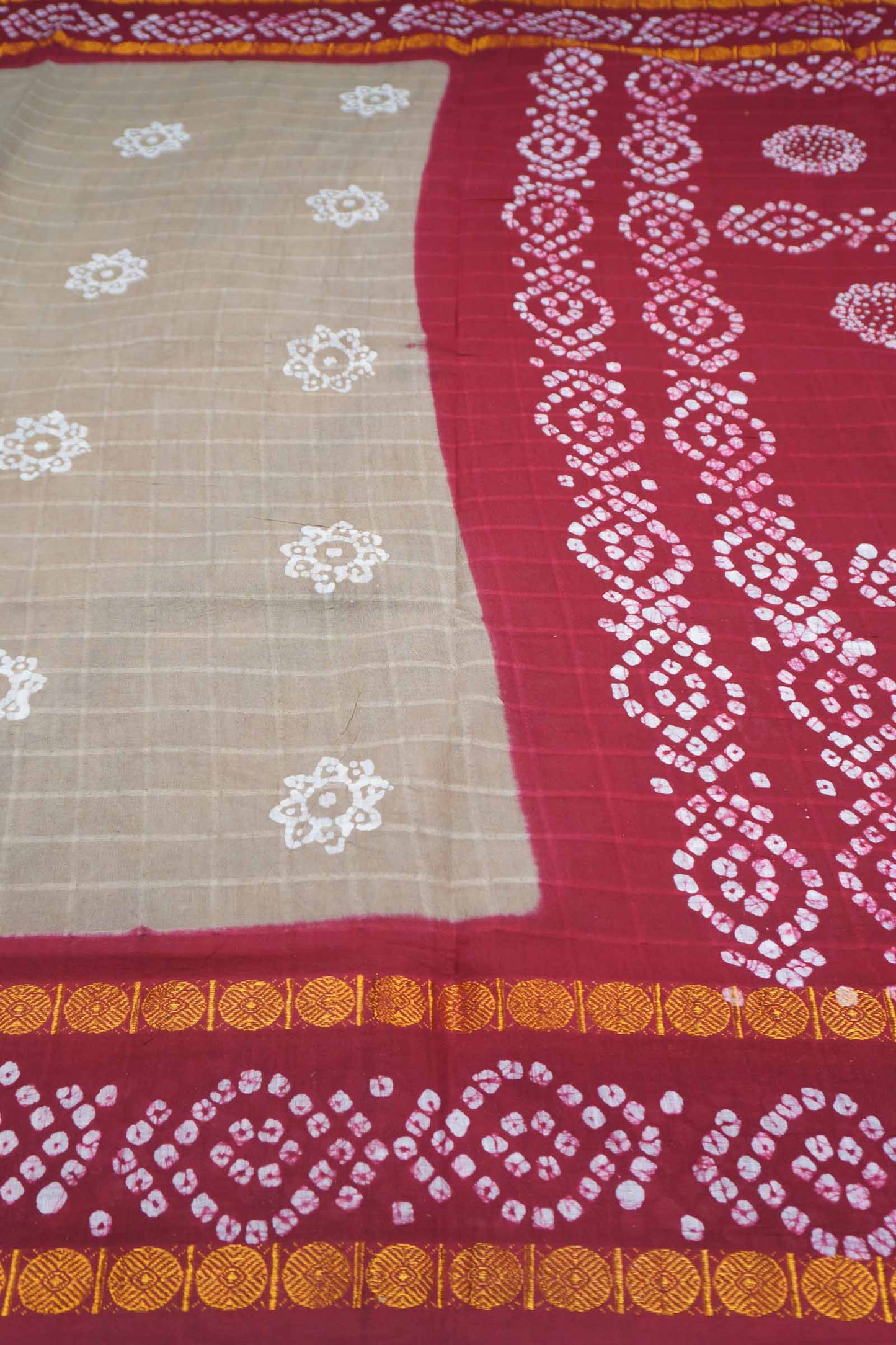 Sandal Pure Sungudi Cotton Self Checks Contrast Border Saree