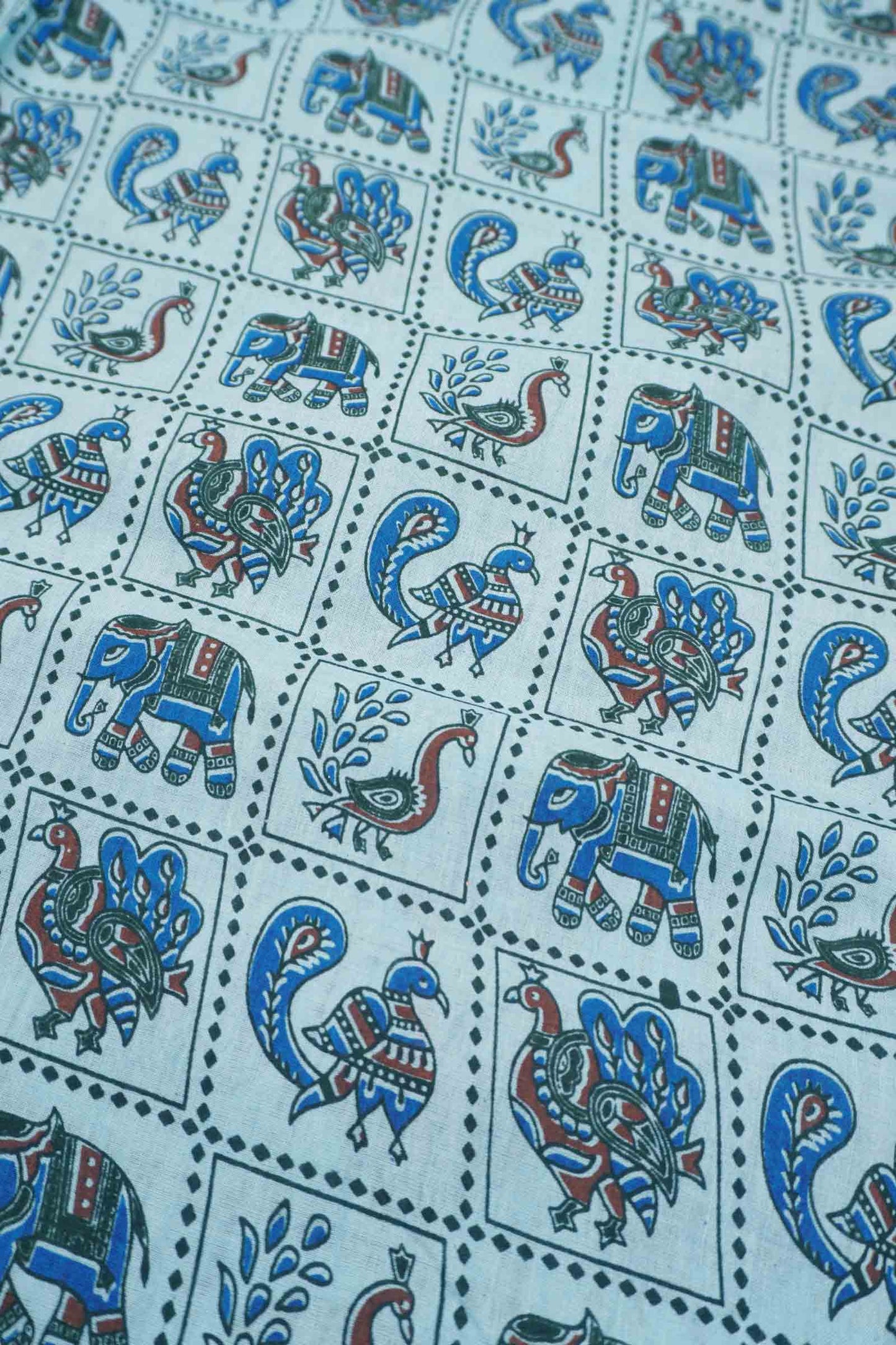 Blue Pure Sungudi Cotton Checkered Peacocks Contrast Border saree