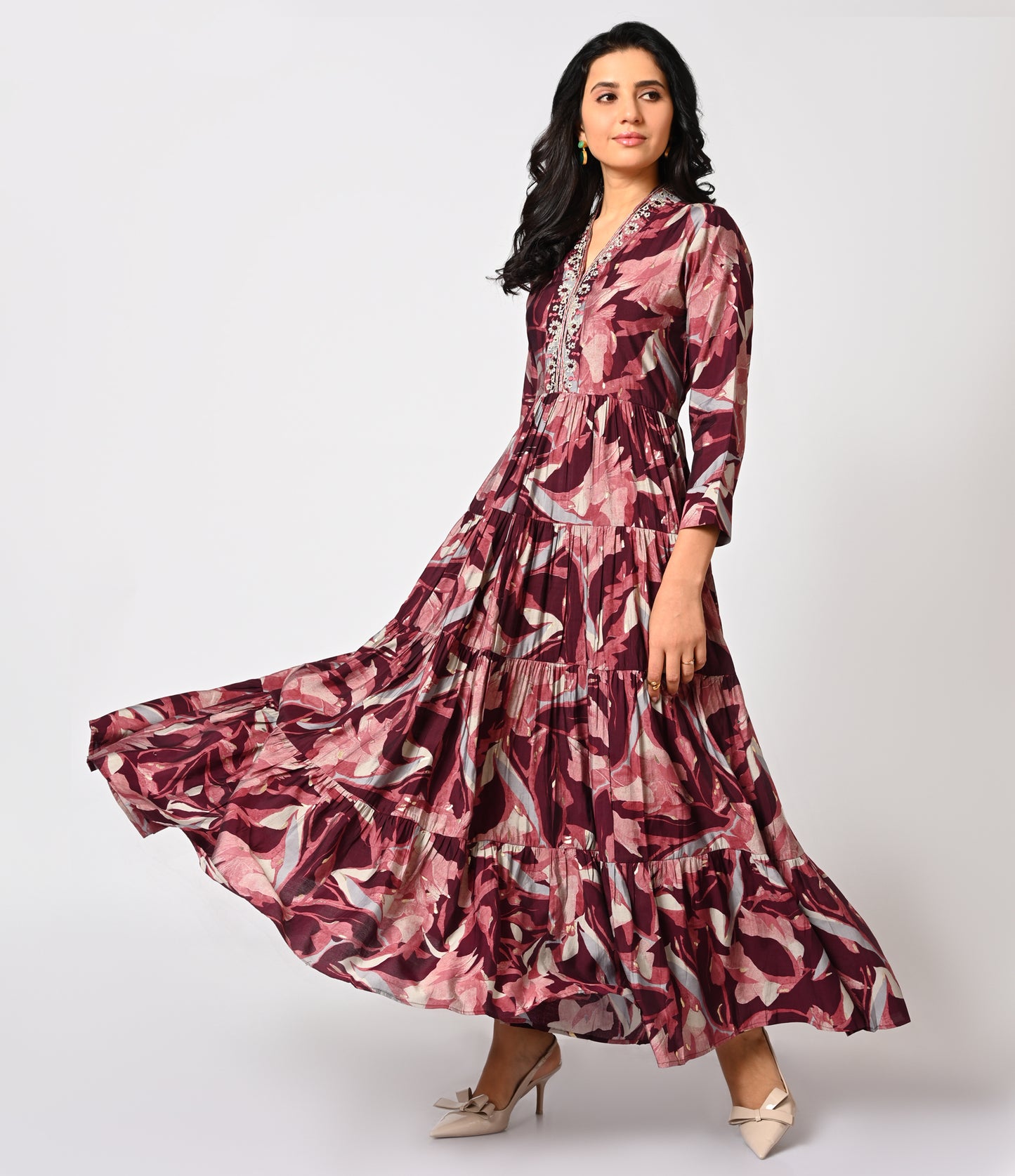 Layered Floral Printed Long Kurti with V Neck