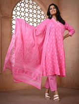 Baby Pink Kurti Set with V-Neck