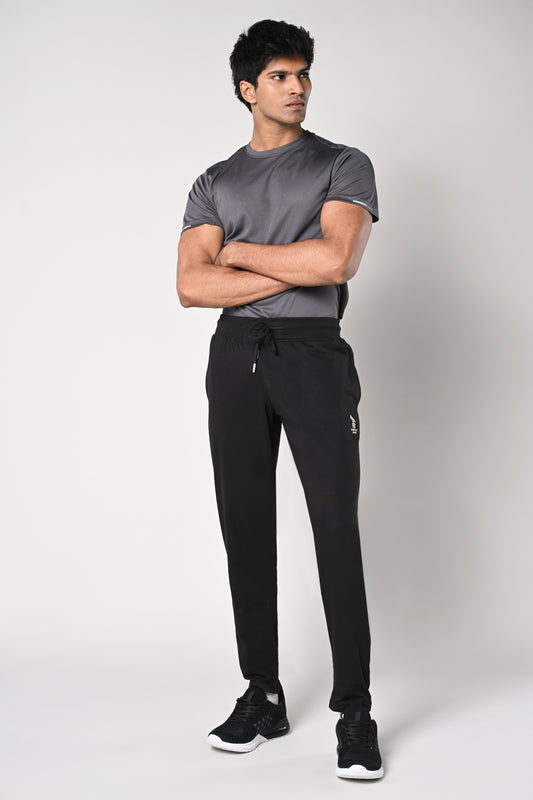Men’s black hosiery fabric track pants with pockets