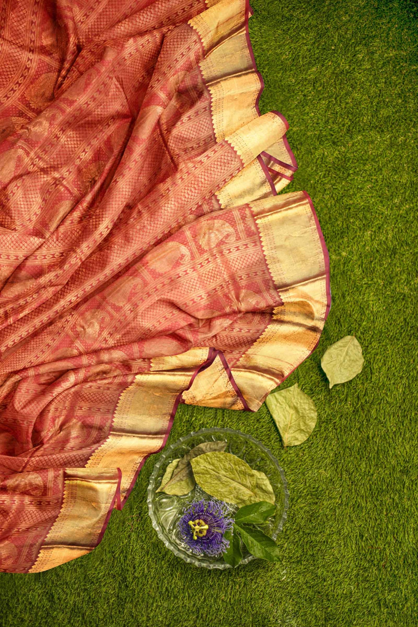 Maroon Kanchipuram Bridal Pure Silk Vertical Panel Mango Butta Body Self Pallu Saree