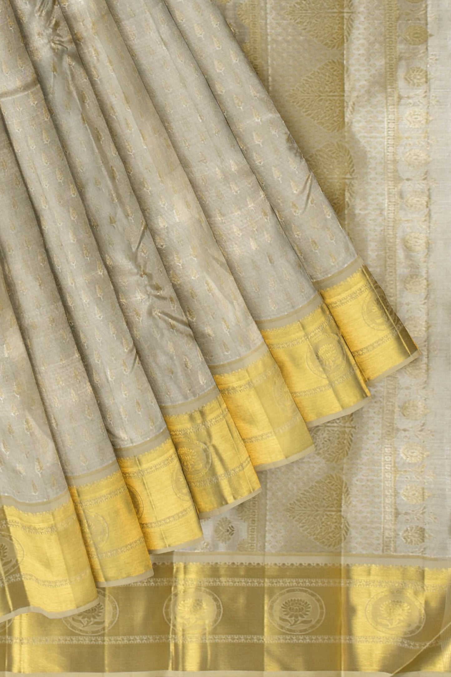 Off White Kanchipuram Bridal Pure Silk Pine Tree Gold Butta Body Self Pallu Saree