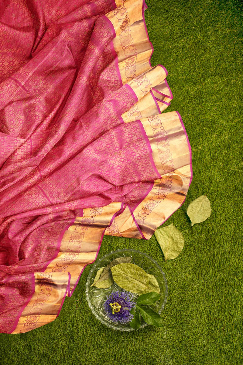 Pink Kanchipuram Bridal Pure Silk Small Checks Butta Self Pallu Saree