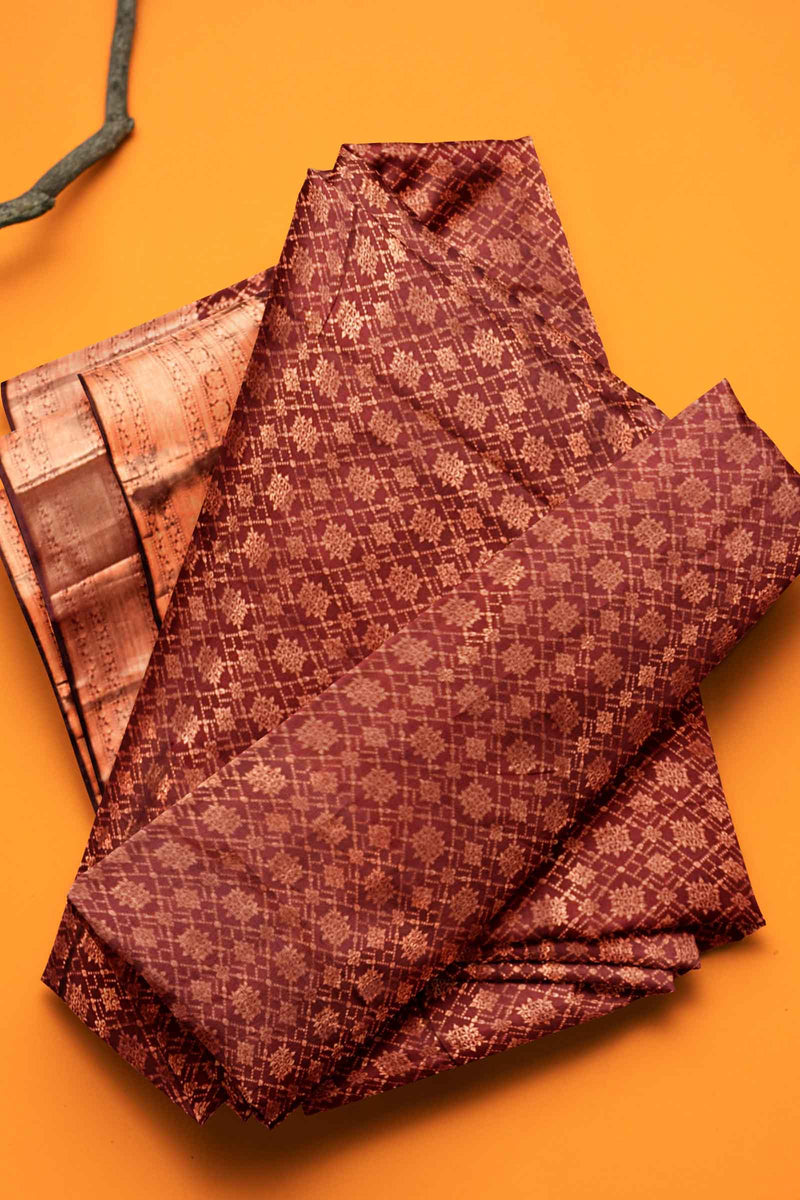 Maroon Kanchipuram Bridal Pure Silk Copper Zari Diamond Checks Body Self Pallu Saree