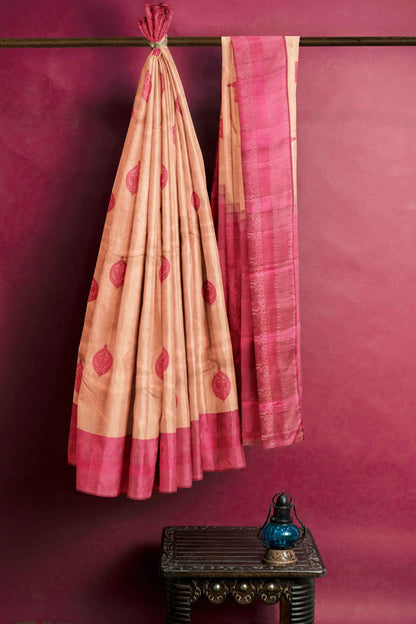 Sandal Light Weight Pure Silk Arani Contrast Pink Butta Pallu Saree