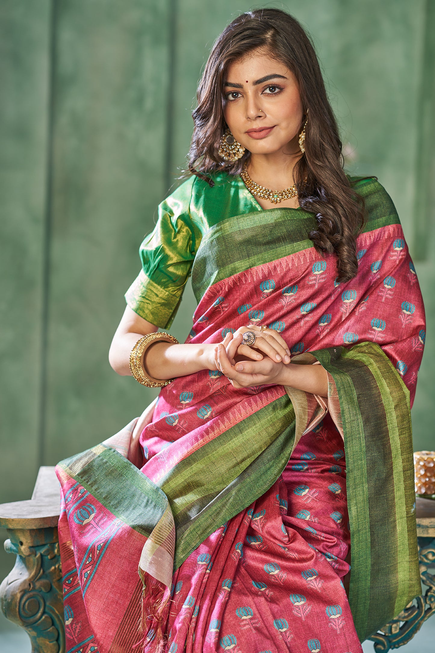 Brown Green Contrast Art Chappa Flower Print Saree