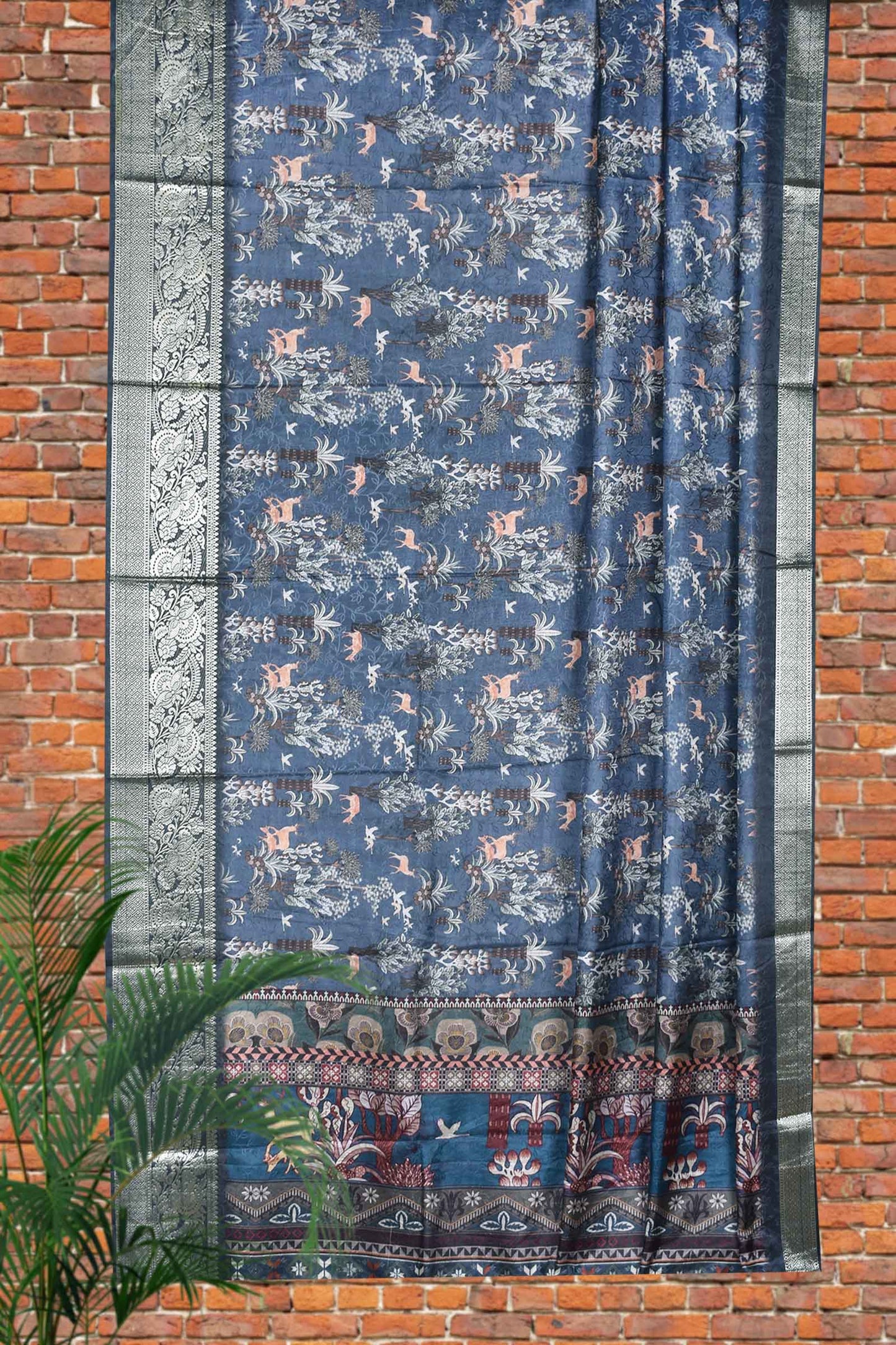 Grey Tree Dola Self Jacquard Saree