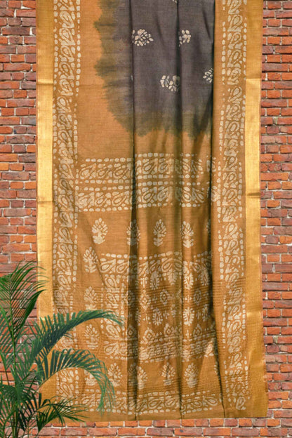 Brown Cotton Batik Print Saree