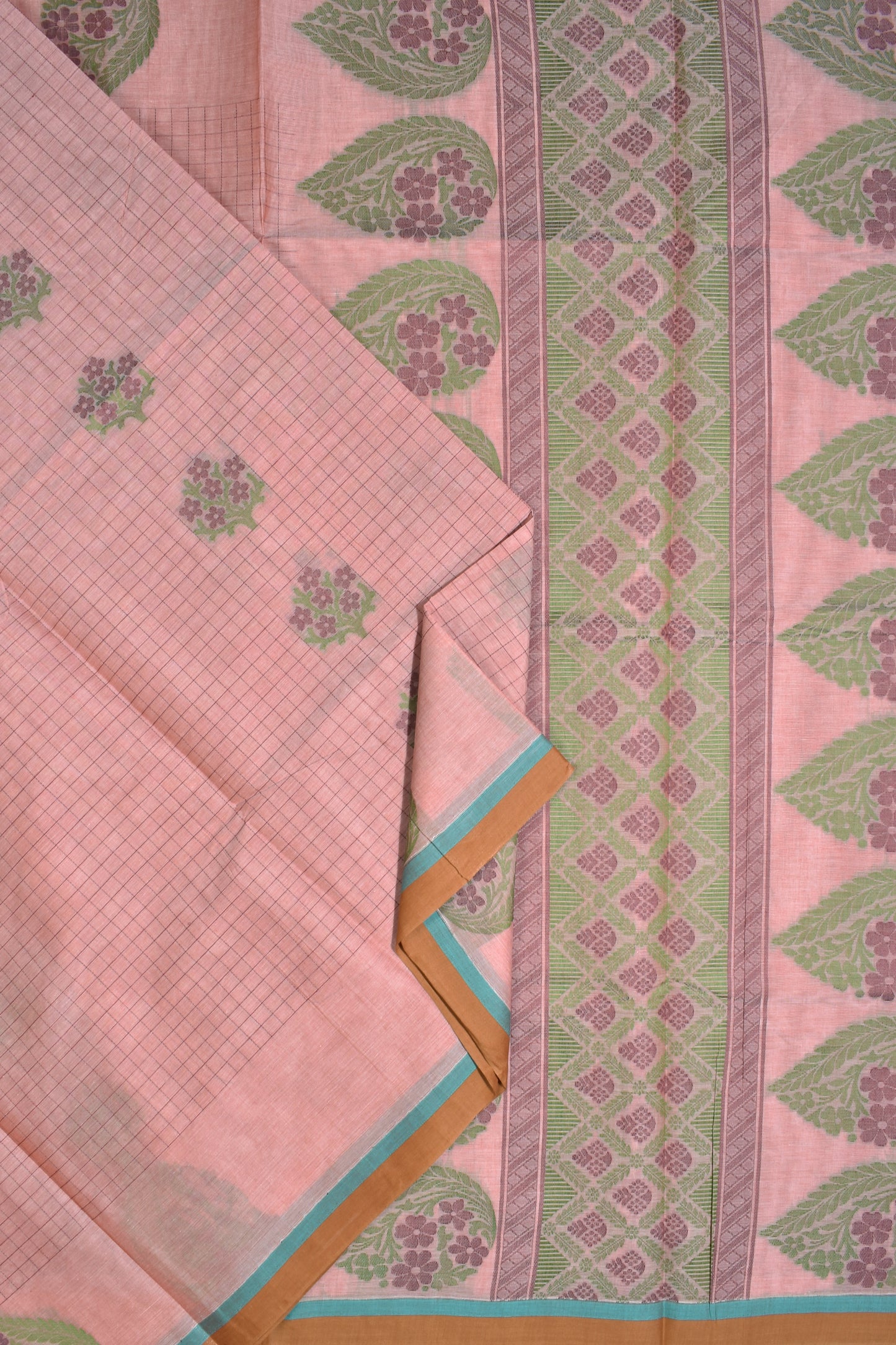 Light Pink Pure South Cotton Thread Checks Fancy Flower Butta Saree