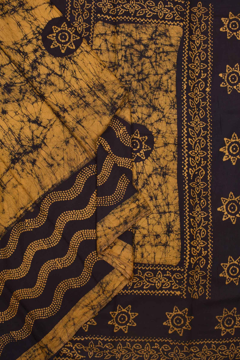 Dark Brown 100s Combed Pure Soft Cotton Sungudi Star Print Saree