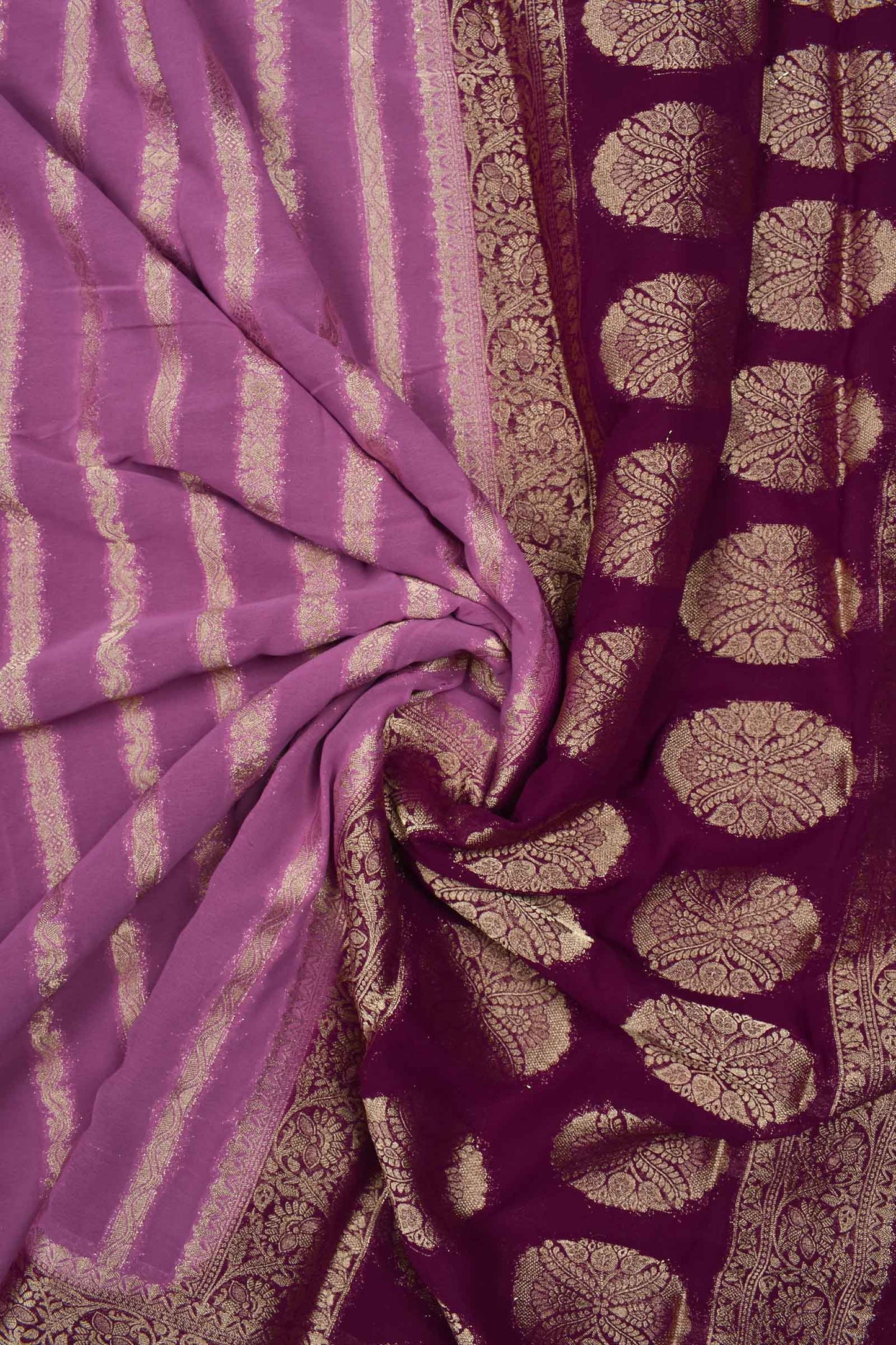 Light Violet Georgette Gold Stripes Contrast Pallu Saree