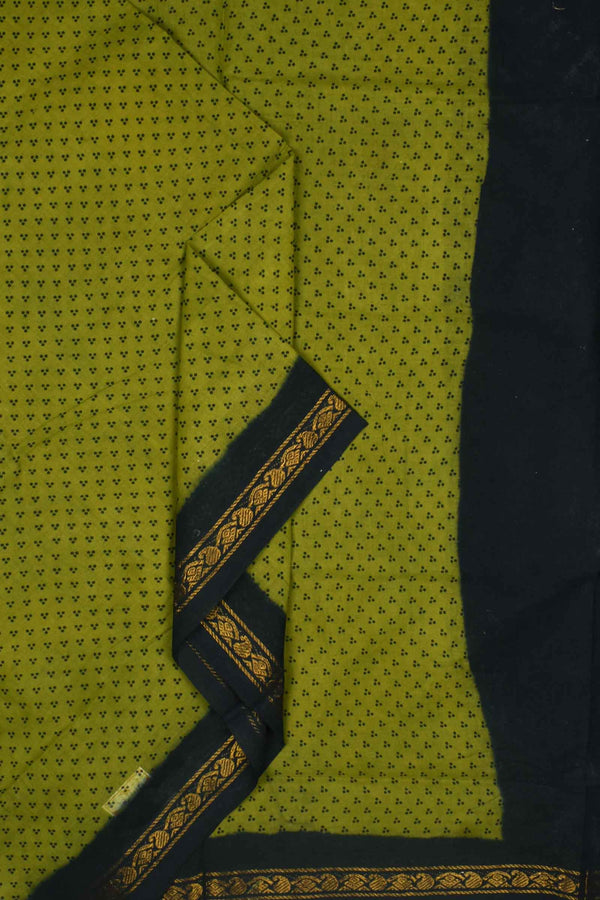 Green Black Contrast Pure Cotton Jari Border Sungudi Print Saree