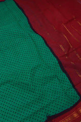 Green Red Contrast Pure Cotton Jari Border Sungudi Print Saree