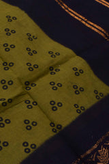 Green Black Contrast Pure Cotton Tower Jari Border Sungudi Print Saree