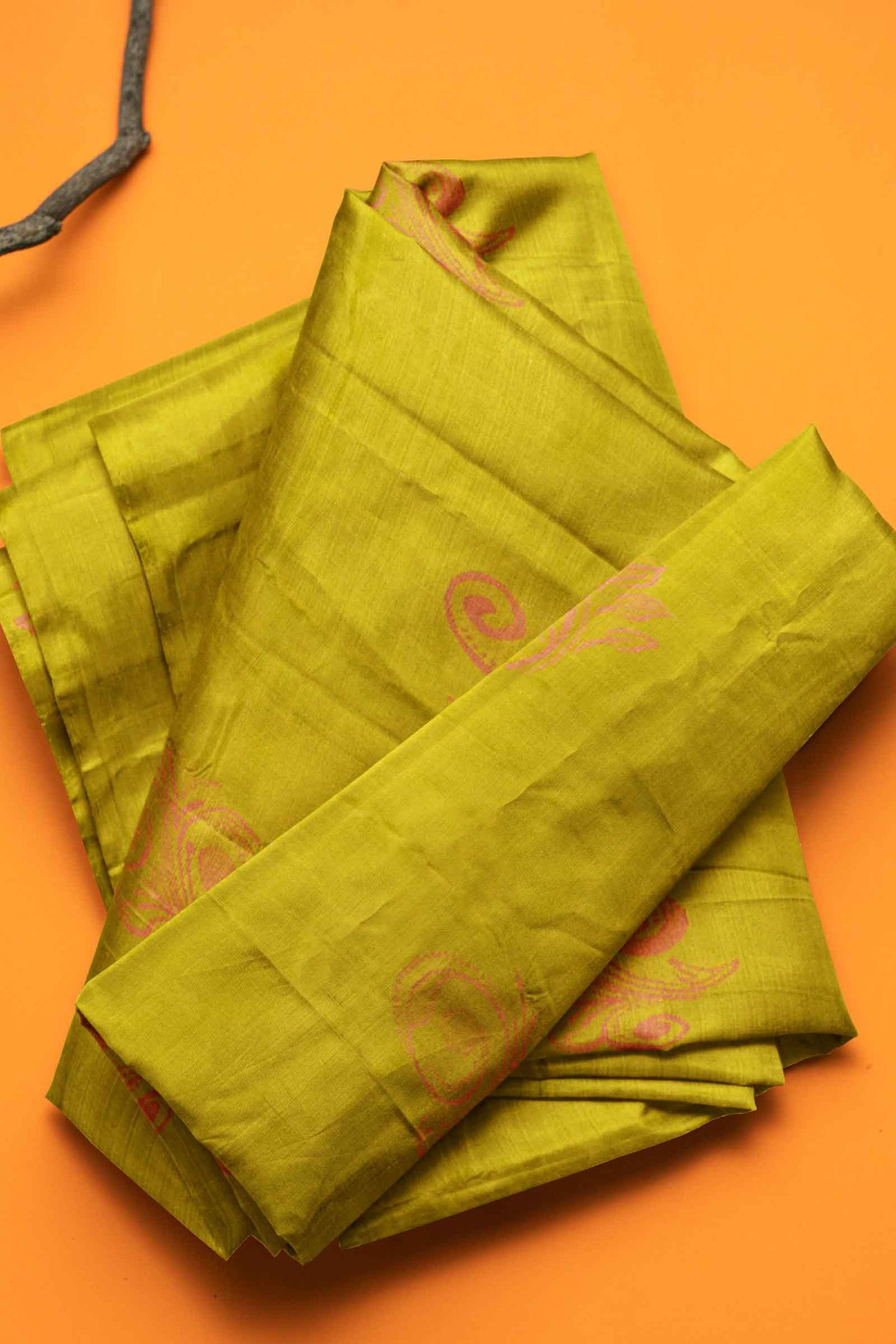 Green Light Weight Pure Silk Without Border Contrast Zari Butta Saree