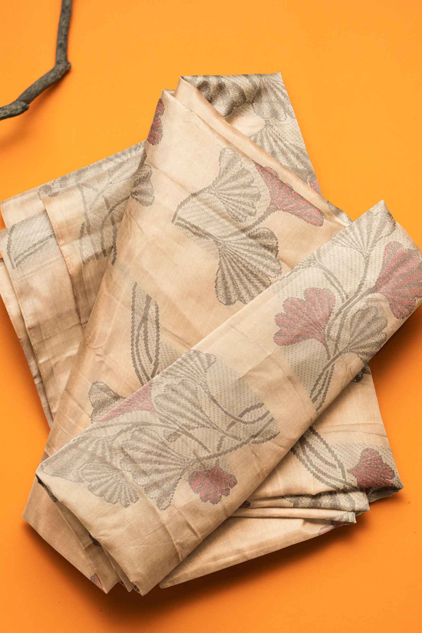 Offwhite Light Weight Pure Silk Arani Fancy All Over Flower  Butta Saree