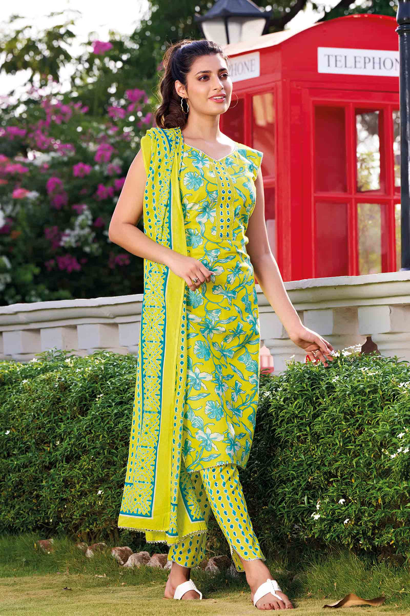 Green Cotton Printed Chudithar Dress Material Printed Dupatta Suit