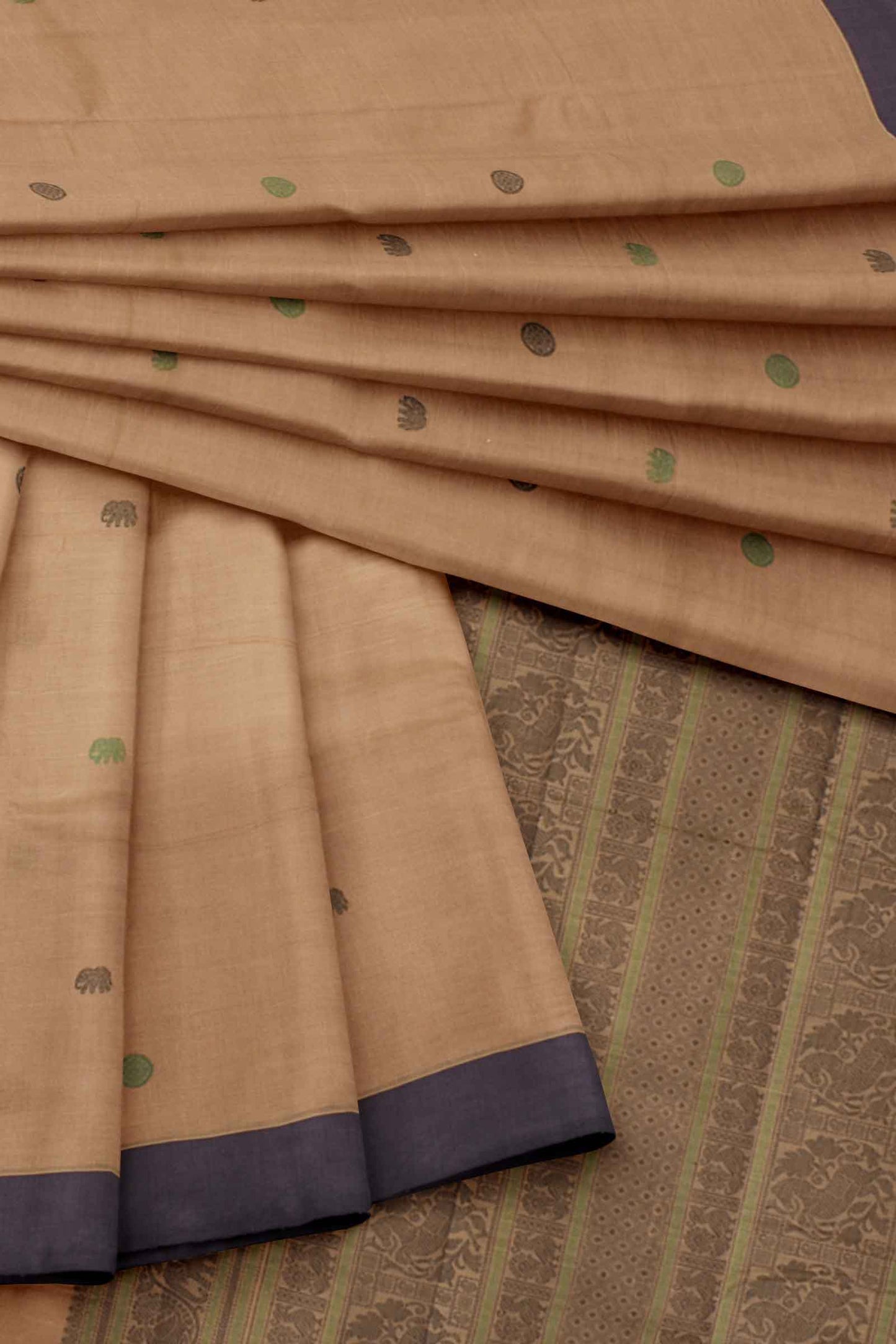 Brown Kanjivaram Pure Cotton Handloom Plain Border Elephant Butta Saree