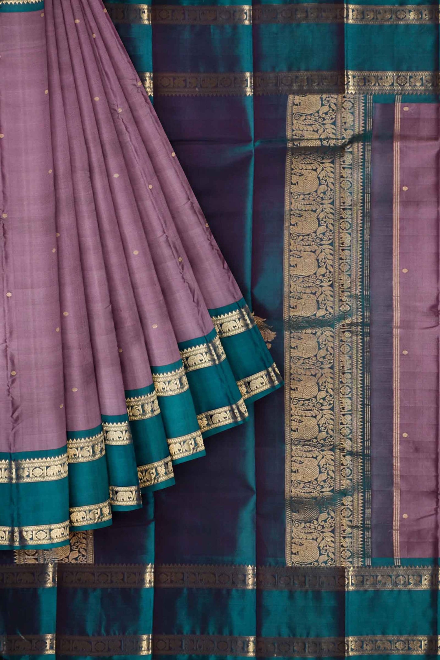 Light Violet Kanjivaram Pure Silk Contrast Rettai Pet Border Peacock Pallu Saree