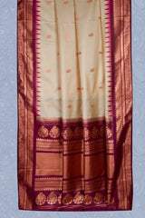 Offwhite Semi Soft Silk Peacock Butta Contrast Maroon Pallu Saree