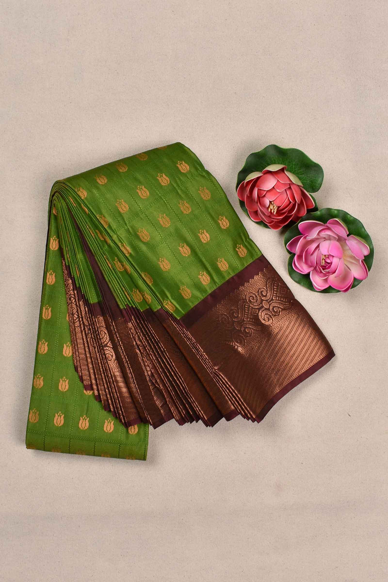 Green Semi Silk Little Lotus Butta Contrast Maroon Blouse Saree