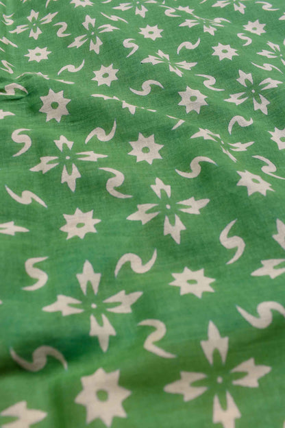 Green Pure Cotton Mul Mul All over Flower Printed Saree