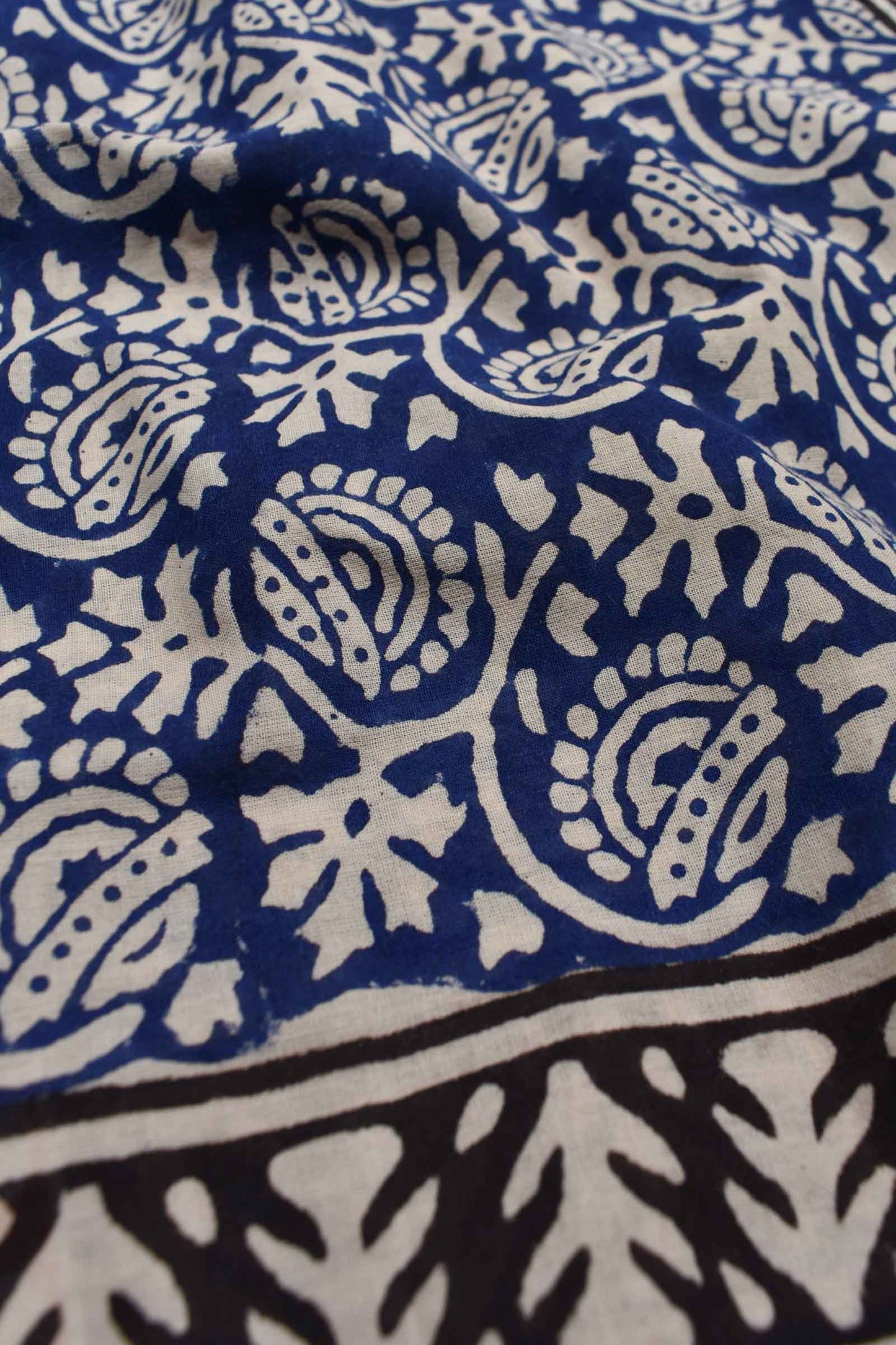 Blue Pure Soft Cotton Flower Garden Hand Block Printed Saree