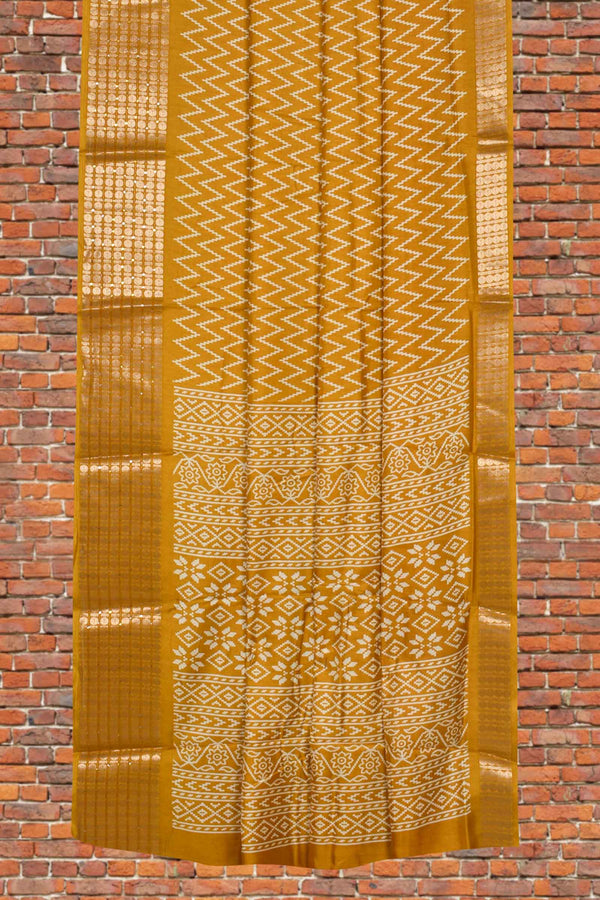 Yellow Semi Dola ZigZag Printed Dobby Border Saree