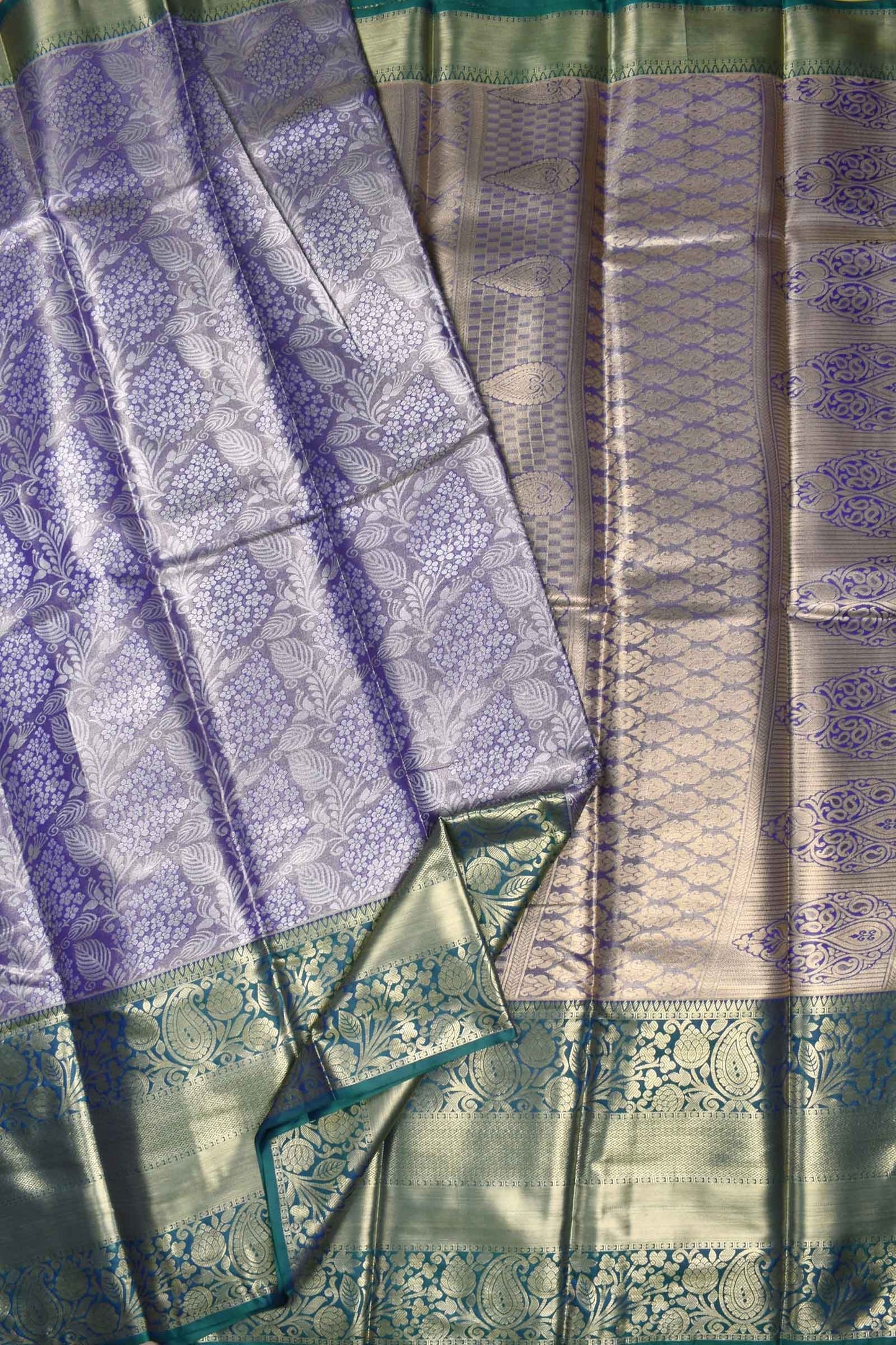 Blue Semi Silk Grand Floral Leaf Jacquard Big Border Bridal Tissue Saree