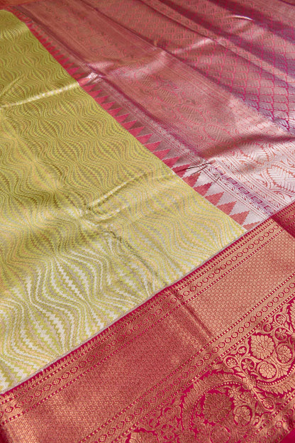 Light Green Semi Silk Fancy Curves Design Contrast Red Border Bridal Tissue Saree