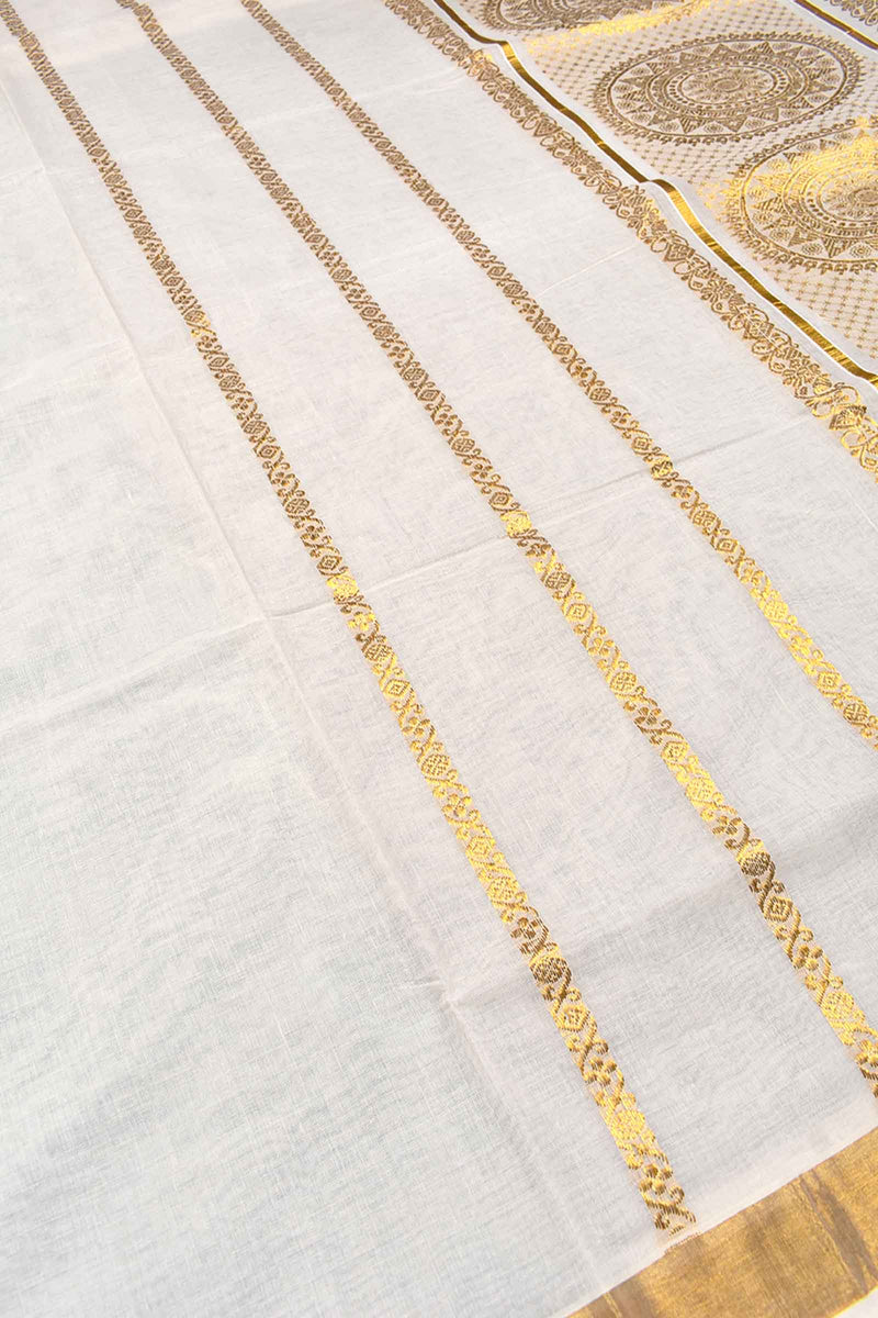 Off White Kerala Cotton Chakra Butta Pallu Saree