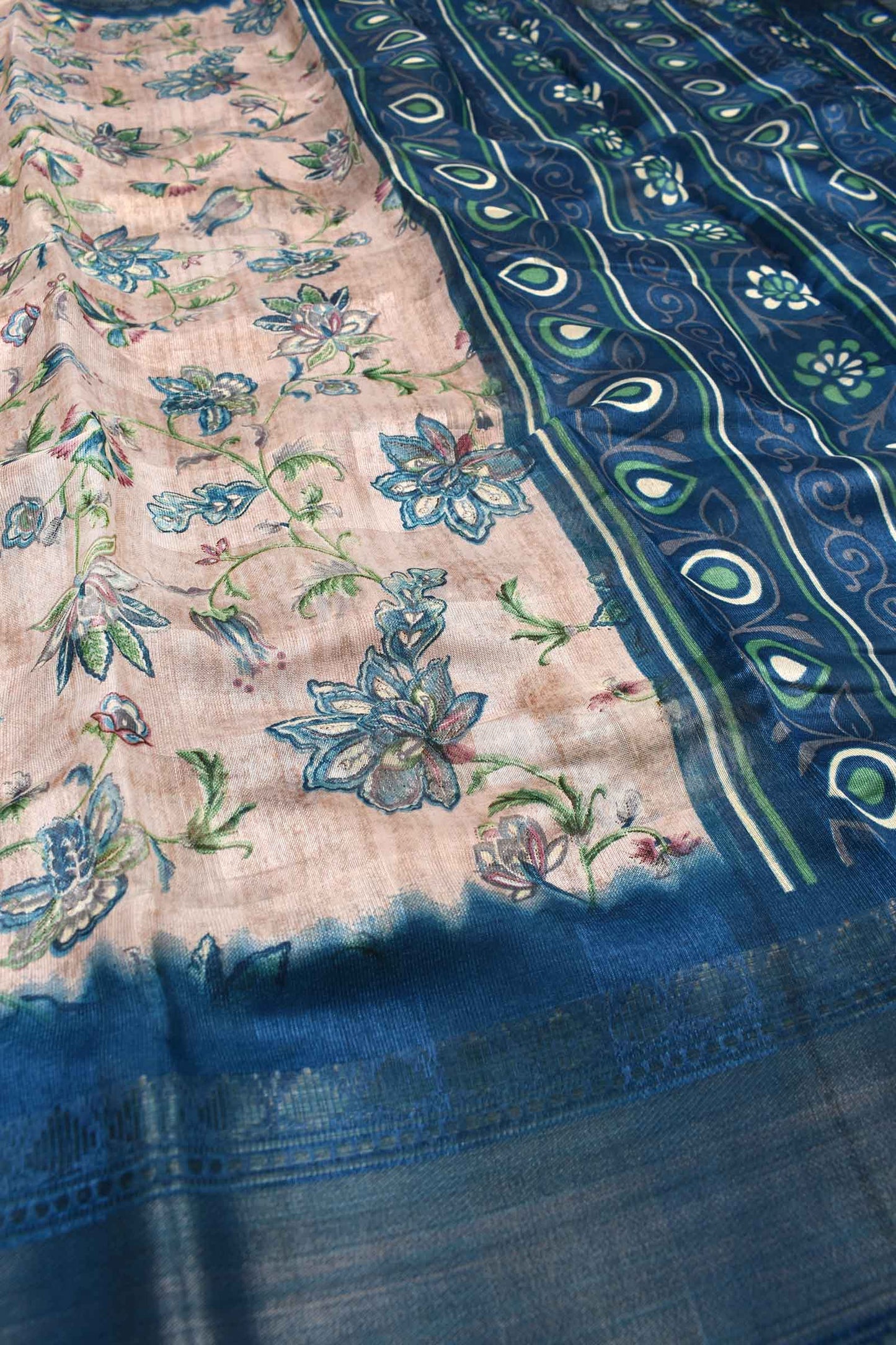 Light Beige Printed Cotton Self Check Floral Print  Blue Border Saree