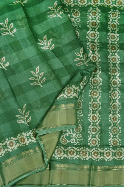 Green Printed Cotton Self Check Floral Design Printed Blouse Saree