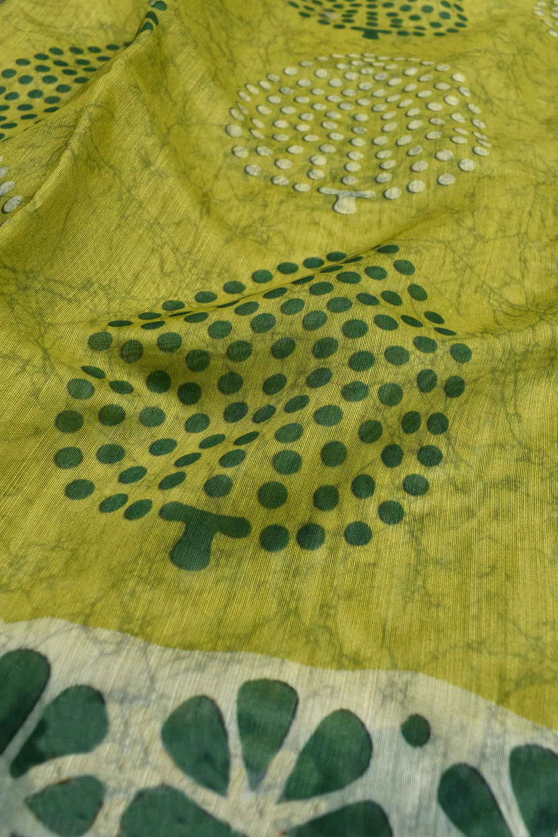 Green Semi Chanderi All Over Leaves Printed Floral Border Saree