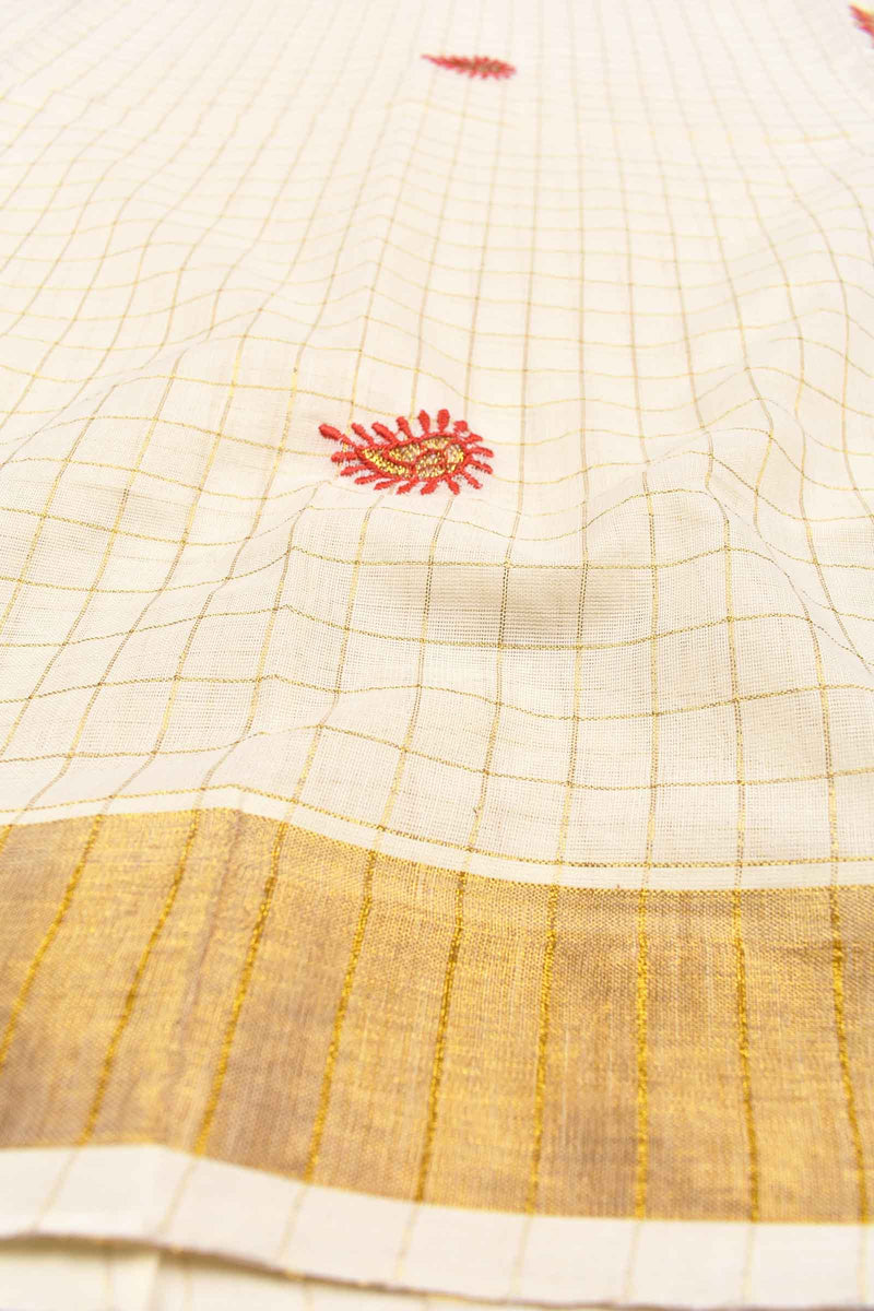 Off White Pure Kerala Cotton Checked Peacock Embroidery Golden Zari Border Saree