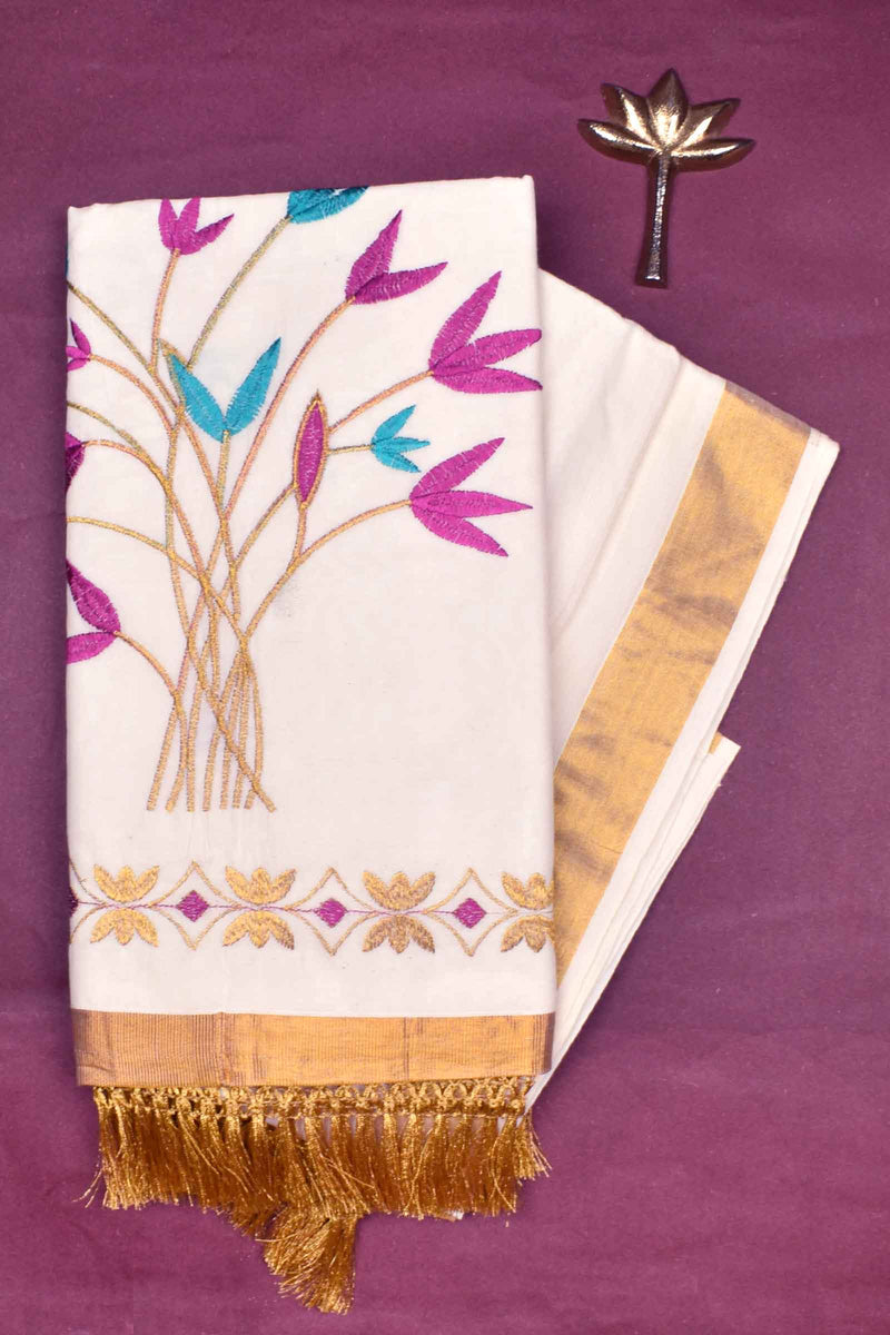 Off White With Rose Pure Kerala Cotton Flowers Printed Pallu Design Golden Zari Saree