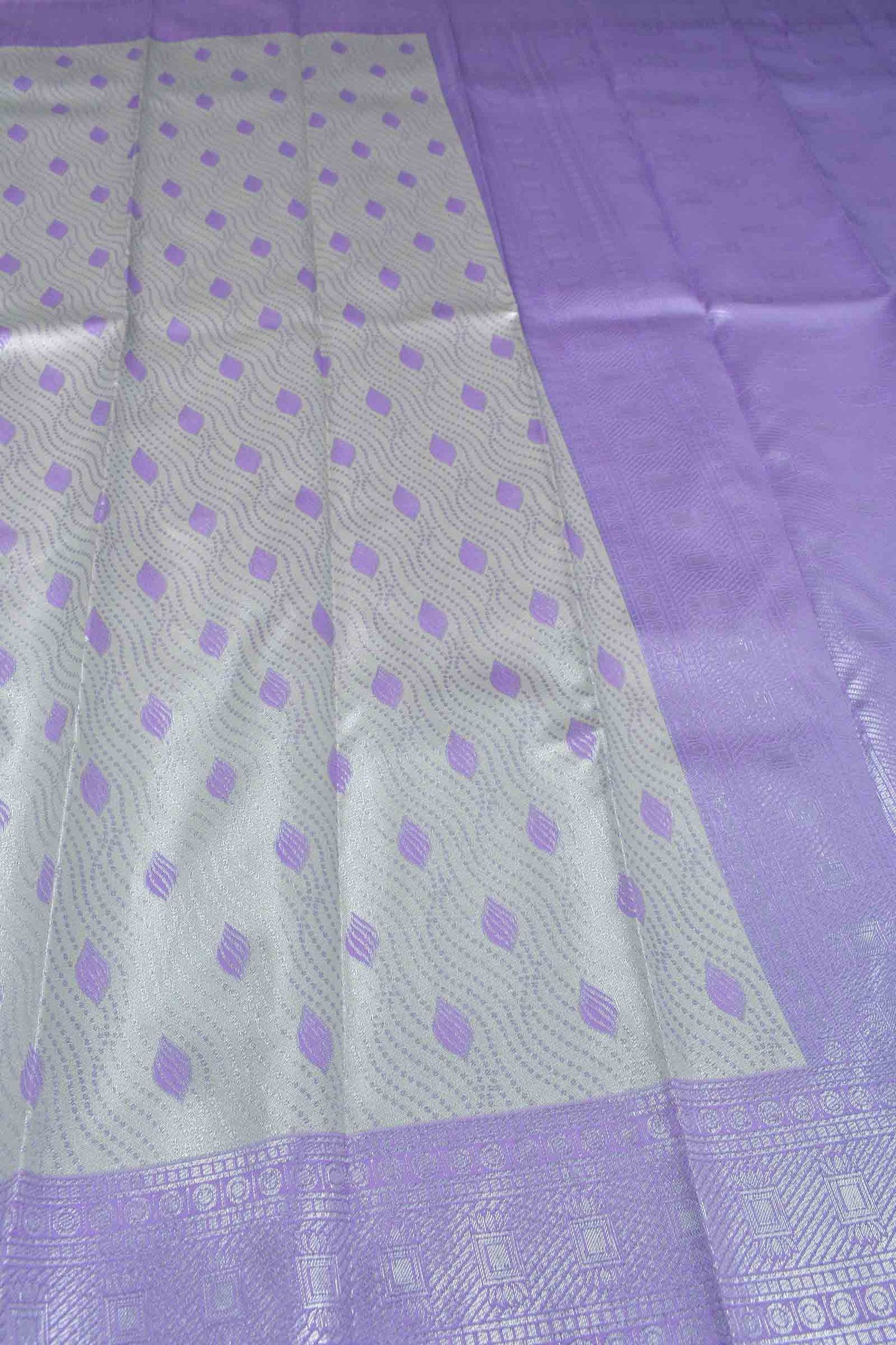 Silver With Lavender Semi Silk Fancy Leaves Tissue Design Saree