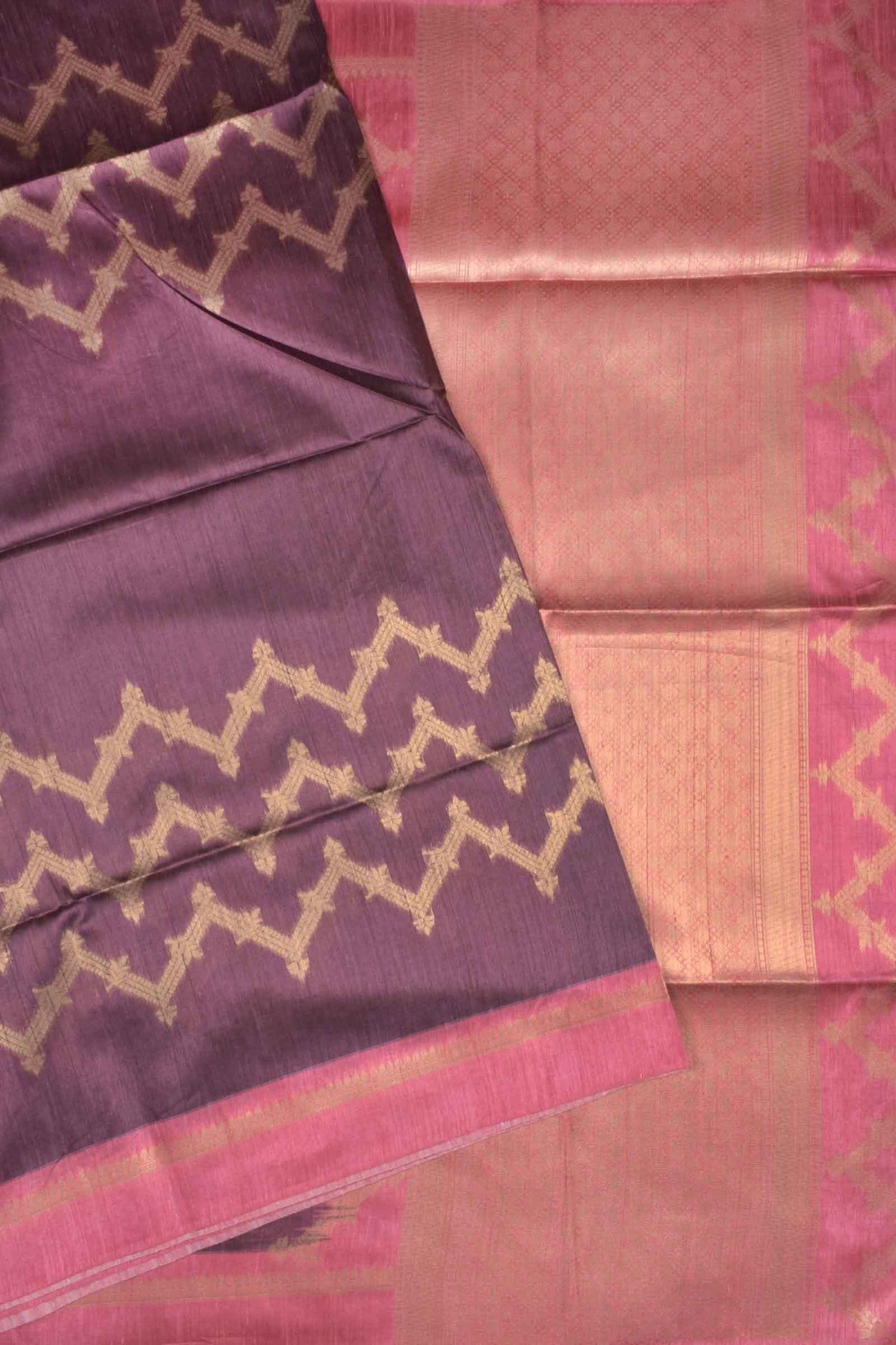 Wine Purple Semi Tussar Fancy Golden Waves Pink Pallu Saree