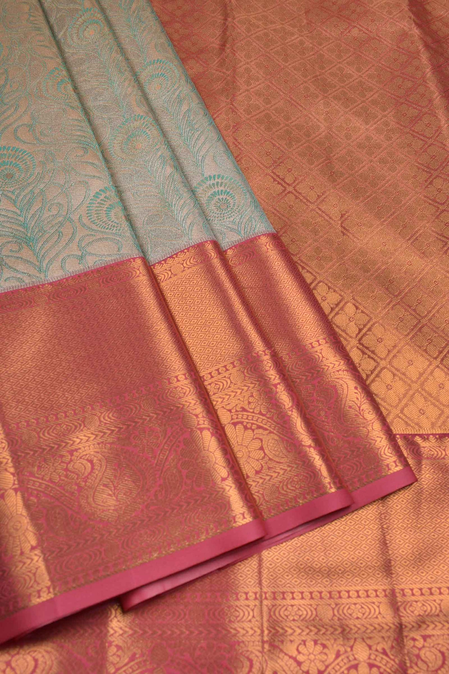 Green Semi Silk Fancy Jacquard Contrast Traditional Border Tissue Saree