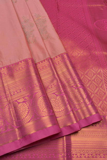 Pink Semi Soft Silk Floral Bouquet Butta Contrast Dark Pink Border Saree