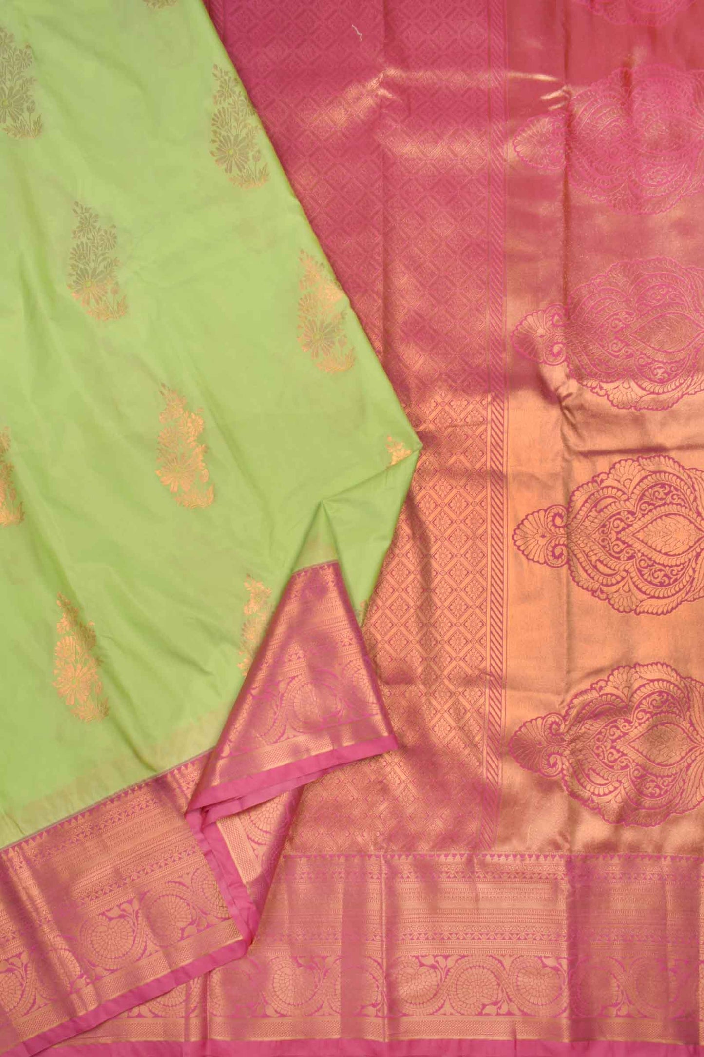 Light Green Semi Soft Silk Floral Bouquet Contrast Dark Pink Border Saree