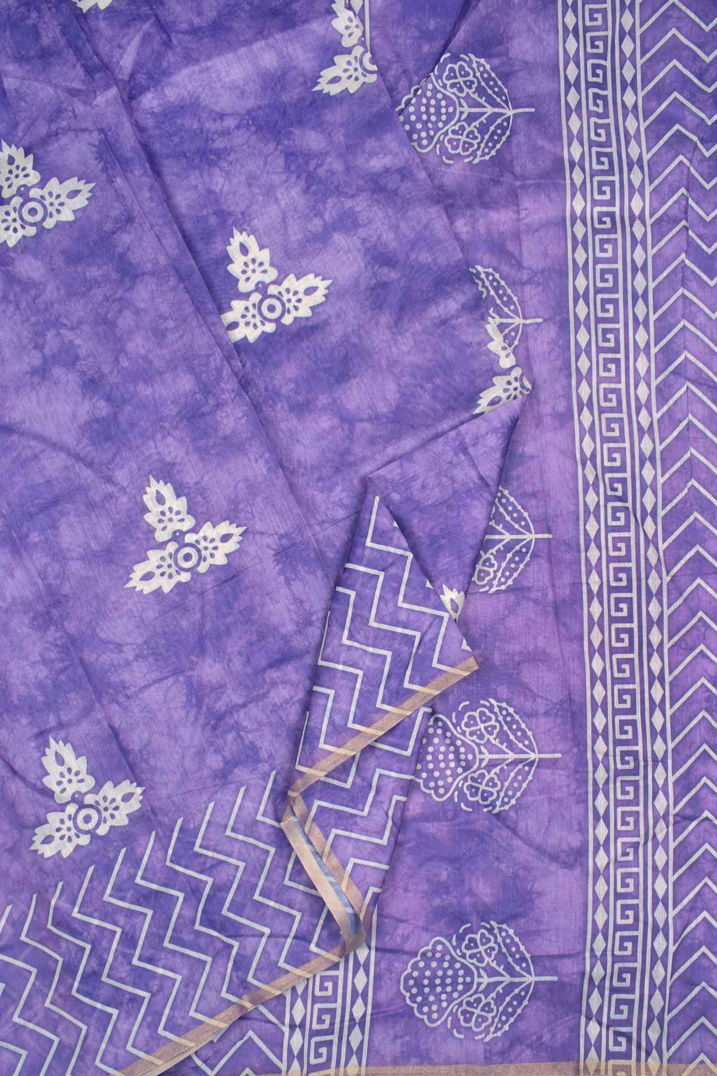 Light Violet Semi Chanderi Cotton Flowers Butta Waves Design Border Digital Print Saree