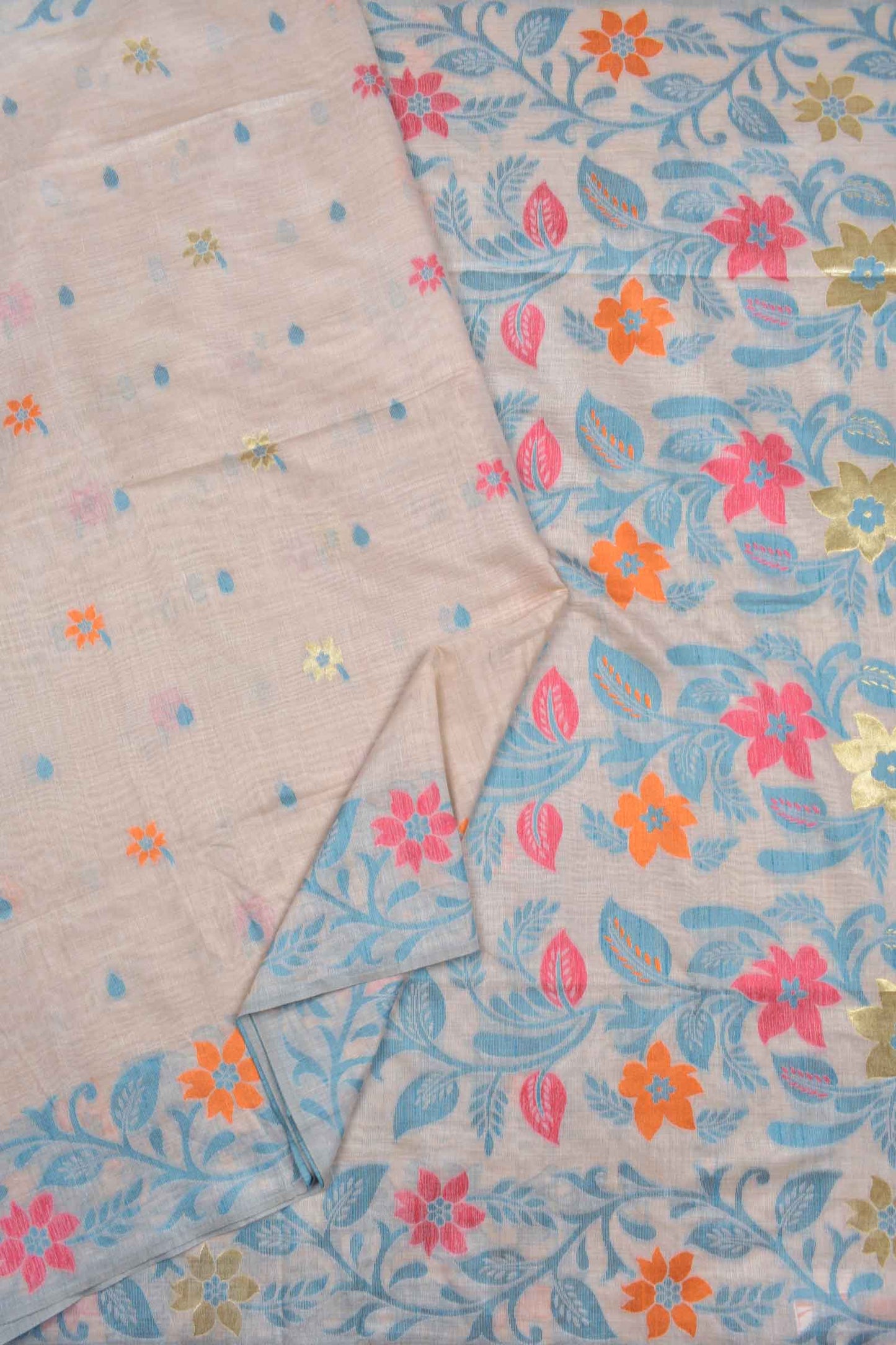 Off White Semi Tussar Flowers Butta Floral Flowers Border Pallu Saree