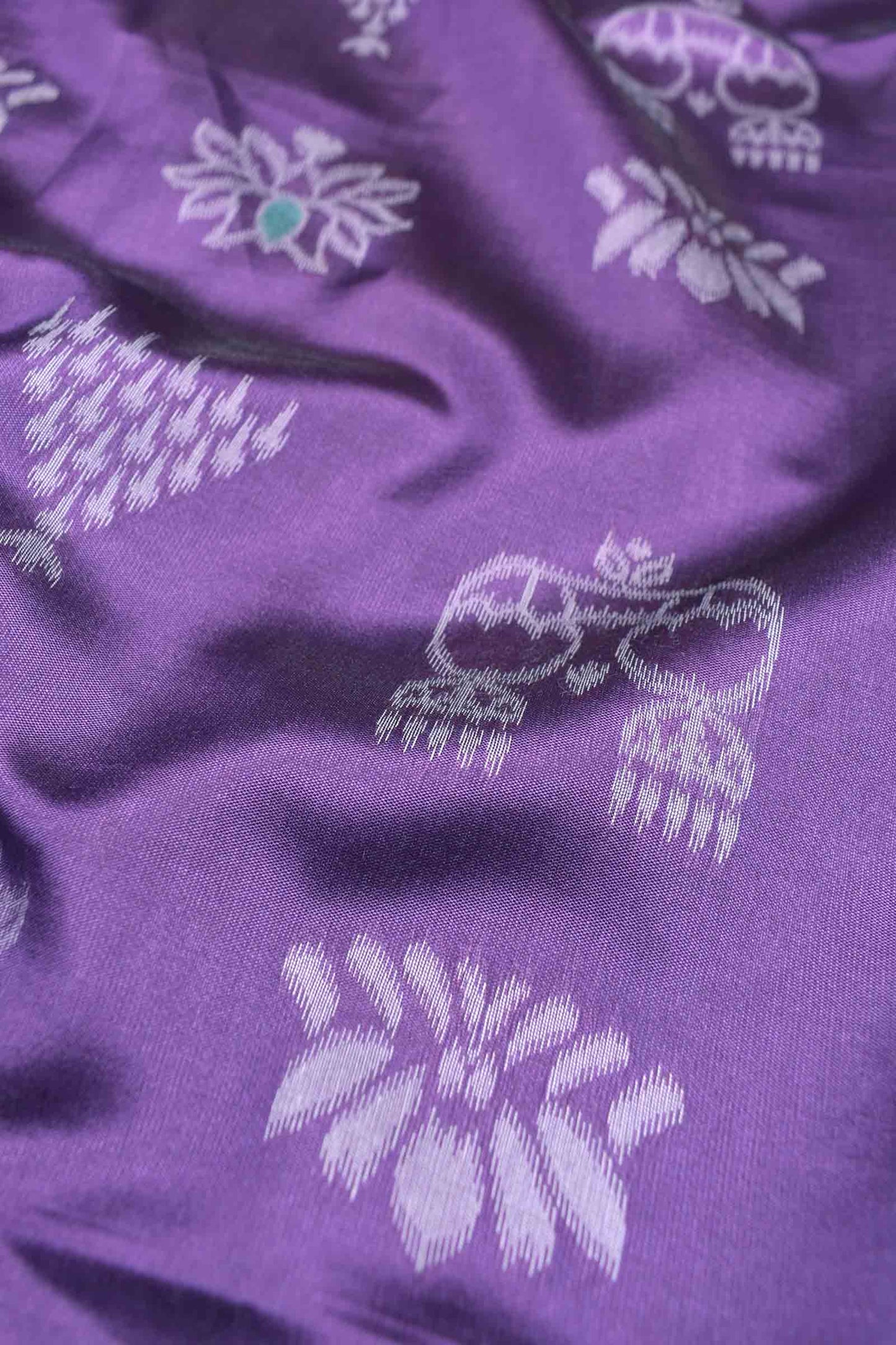 Violet Semi Tussar Fancy Design Printed Contrast Border Pallu Saree