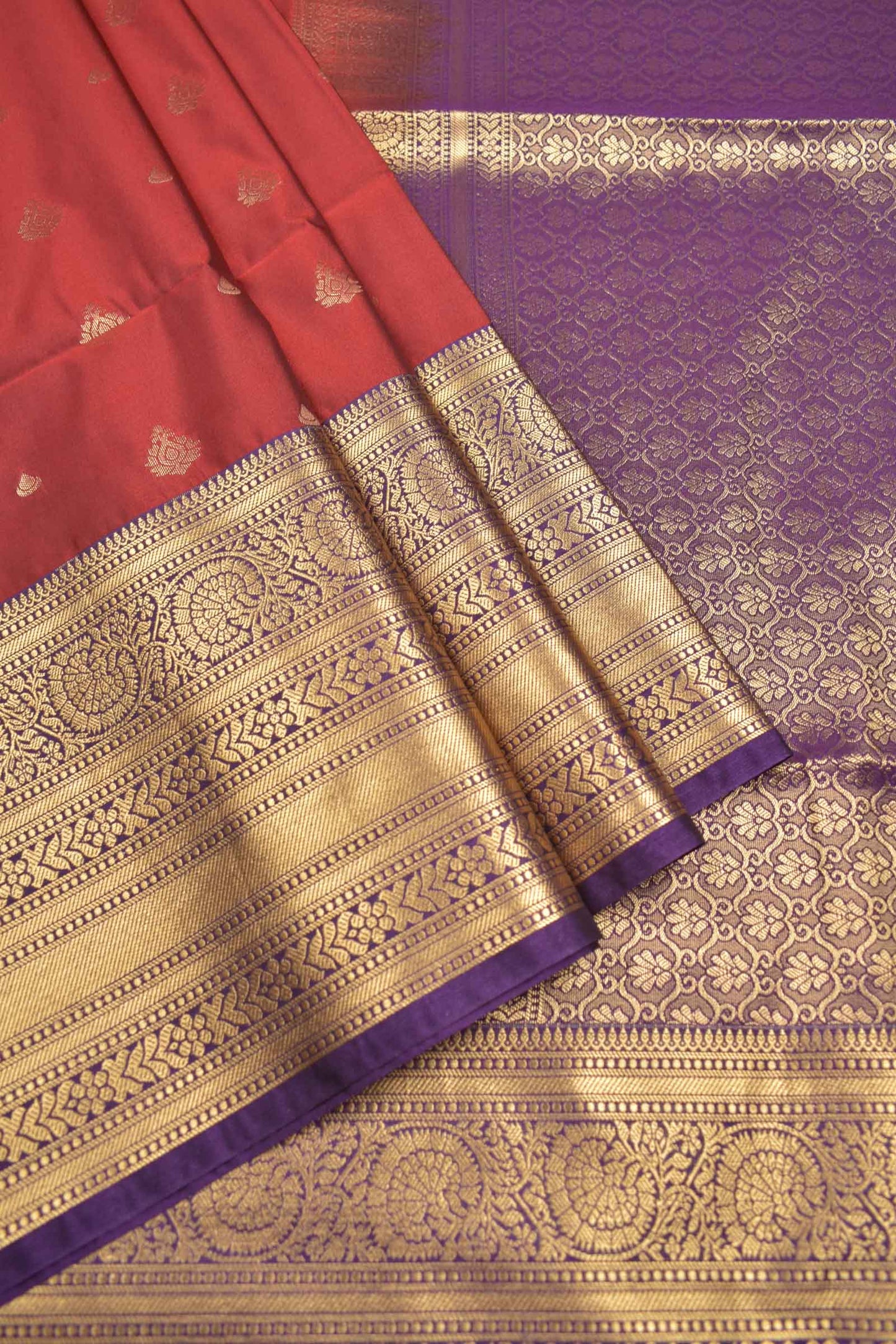 Red Mini Butta Contrast Border Pallu Semi Soft Silk Saree